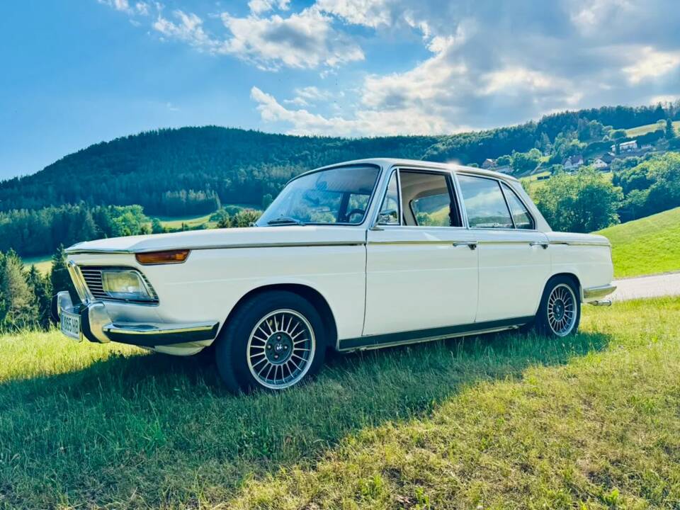 Bild 1/8 von BMW 2000 (1968)