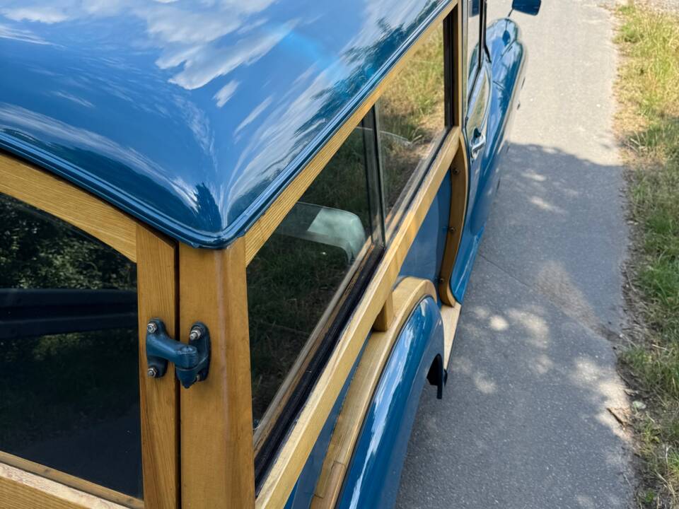 Immagine 17/22 di Morris Minor 1000 Traveller (1970)