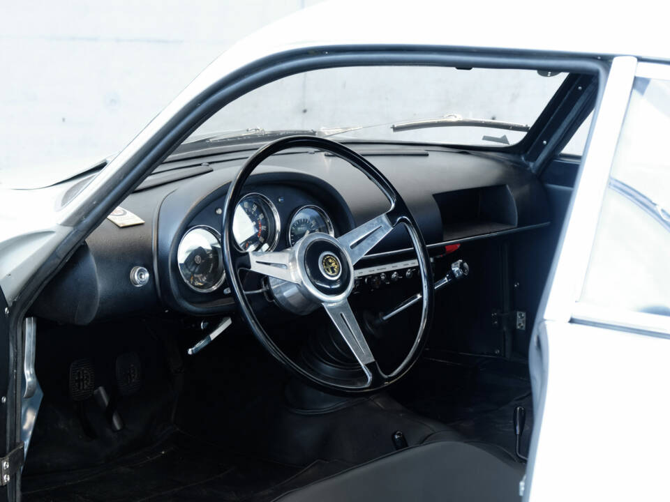 Bild 10/23 von Alfa Romeo Giulietta SZ (1962)