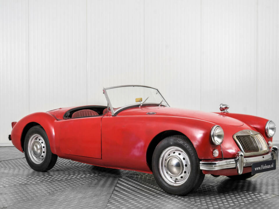 Immagine 5/50 di MG MGA 1500 (1957)