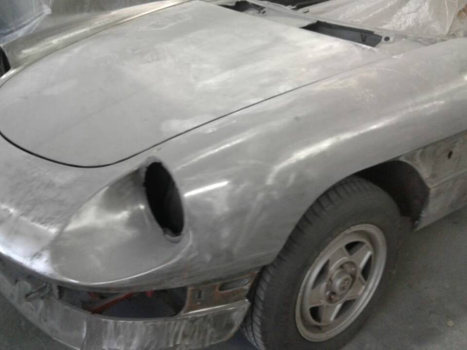 Image 23/55 of Alfa Romeo 2.0 Spider (1984)