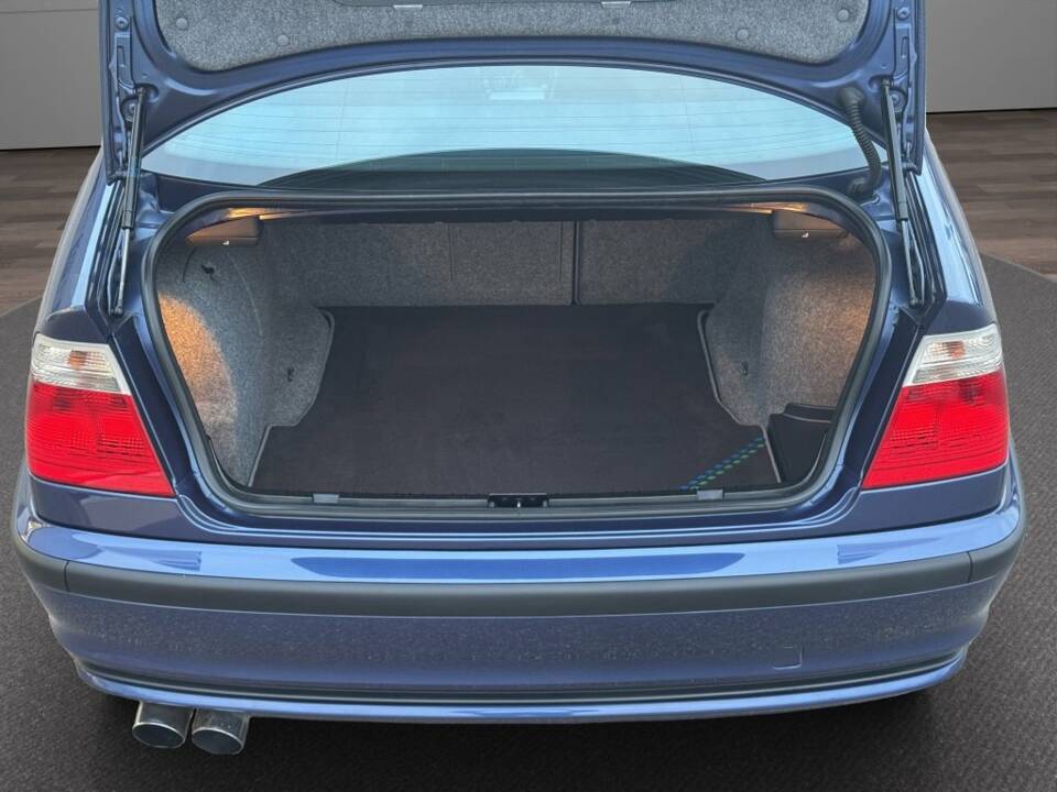 Imagen 14/22 de ALPINA B3 3.3 (2002)