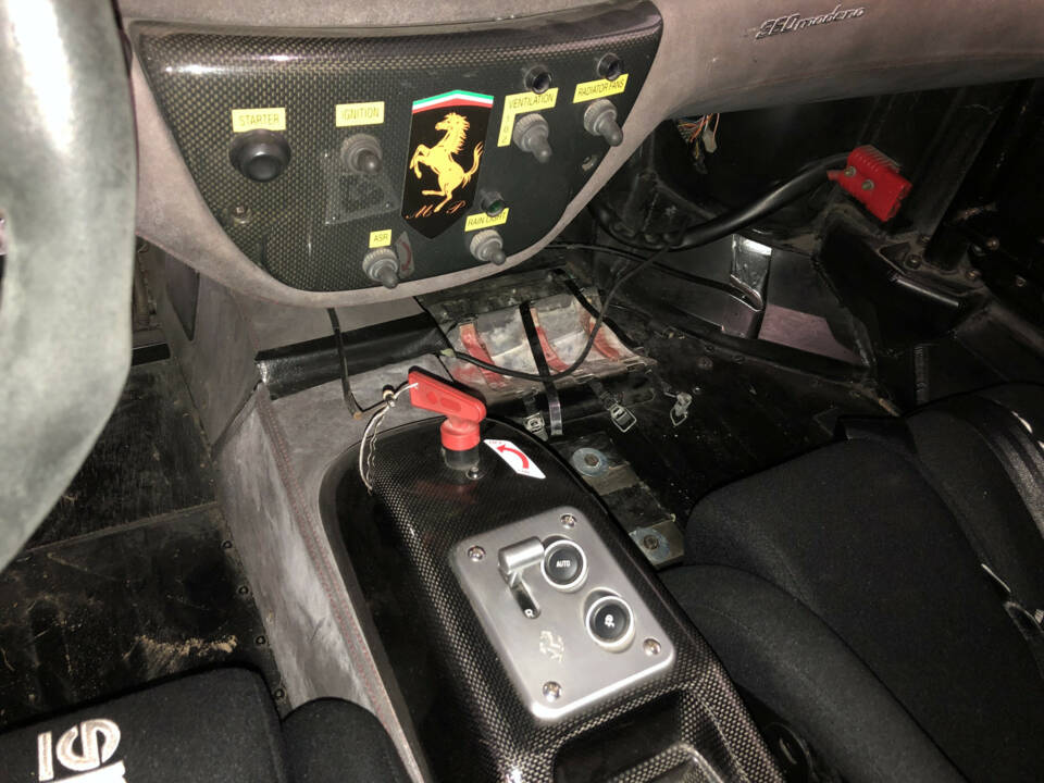 Bild 17/22 von Ferrari F 360 Challenge Stradale (2002)
