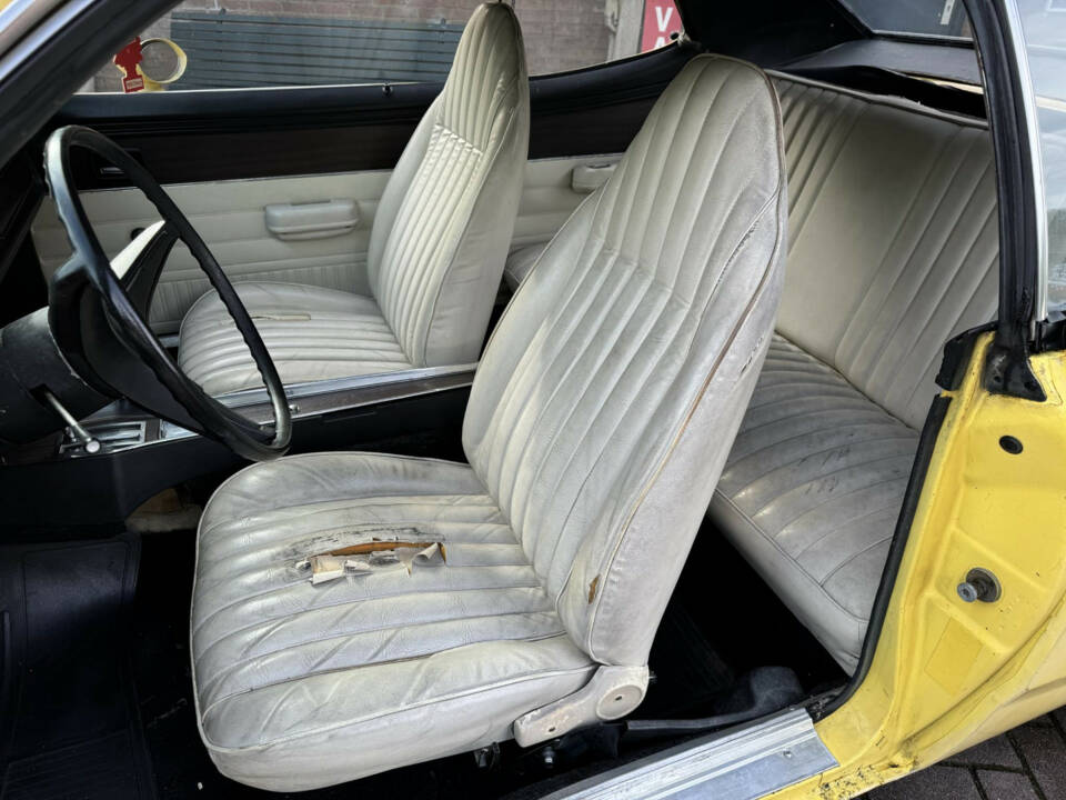 Bild 13/22 von Dodge Dart Sport (1973)