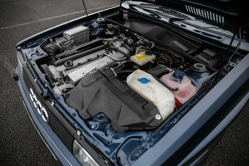 Image 27/50 of Audi 200 - 2.2 20V Turbo quattro (1990)