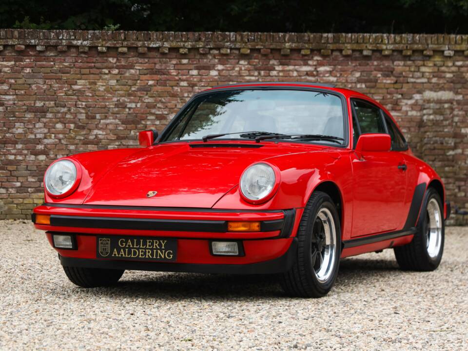 Image 1/50 of Porsche 911 Carrera 3.2 (1988)