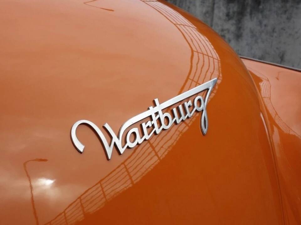 Image 14/16 of Wartburg 311&#x2F;1 Luxuslimousine (1960)