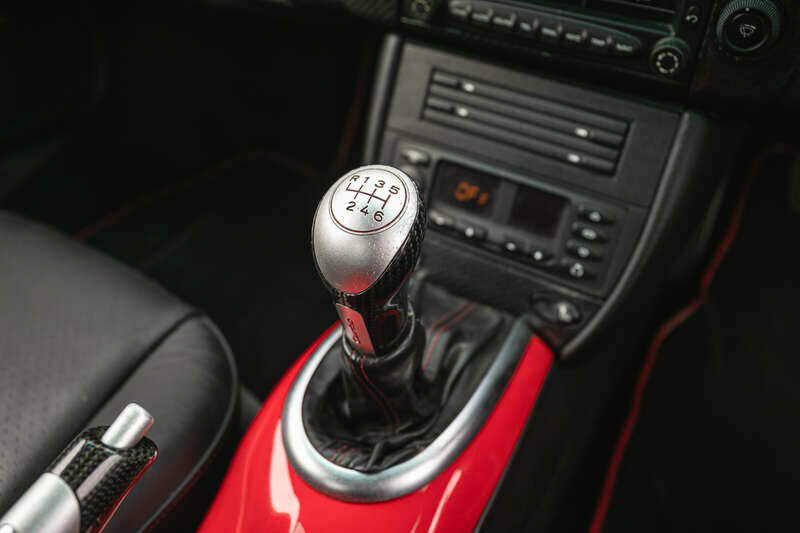 Image 31/39 of Porsche 911 Turbo S (2005)