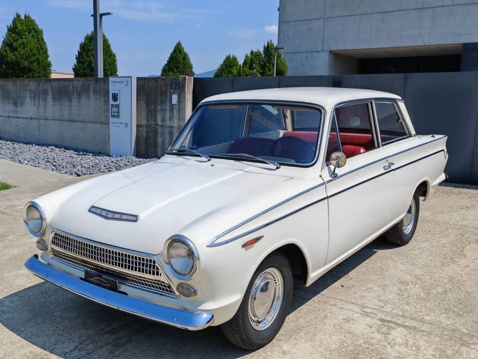 Afbeelding 1/36 van Ford Cortina 1500 Deluxe (1963)