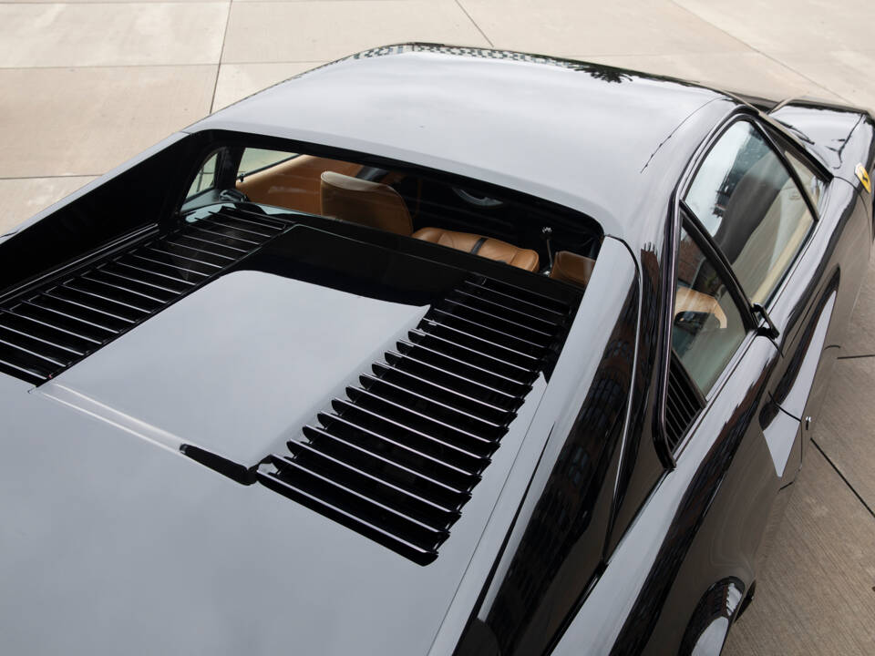 Image 23/38 of Ferrari 308 GTB (1977)