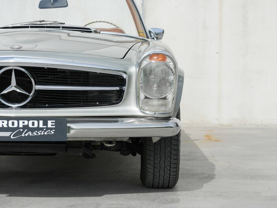 Imagen 20/41 de Mercedes-Benz 280 SL (1971)