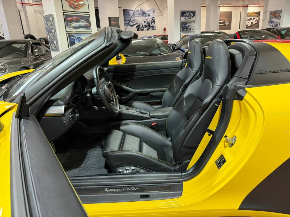 Bild 45/86 von Porsche 911 Speedster (2019)