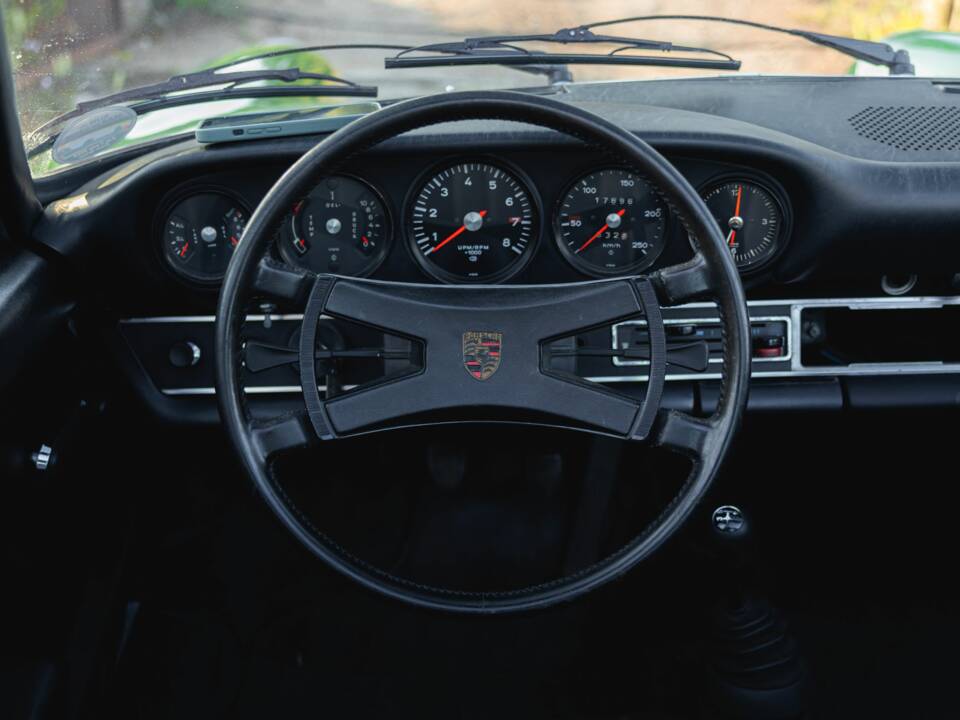 Afbeelding 37/50 van Porsche 911 2.4 E "Ölklappe" (1972)