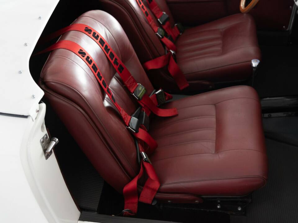 Image 33/40 of Mercedes-Benz 190 SL (1955)