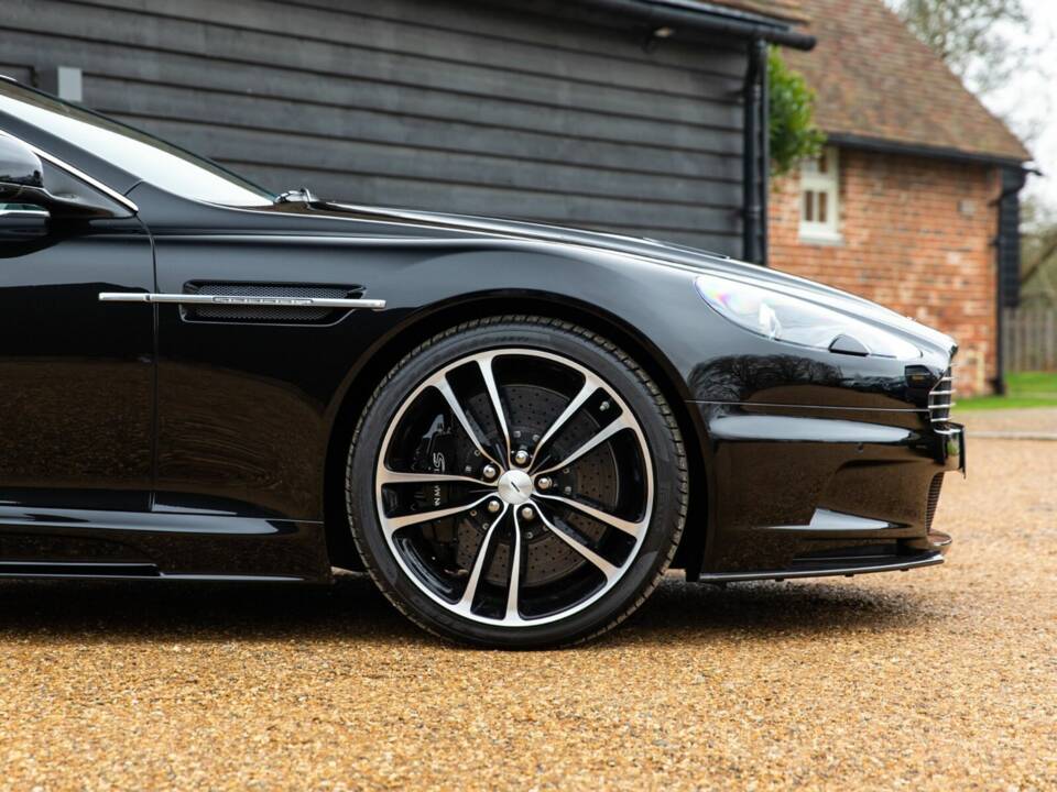 Bild 22/50 von Aston Martin DBS (2010)