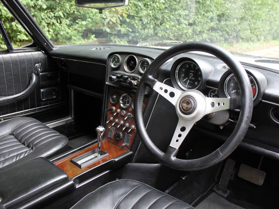 Image 8/20 of Jensen Interceptor MK I (1968)