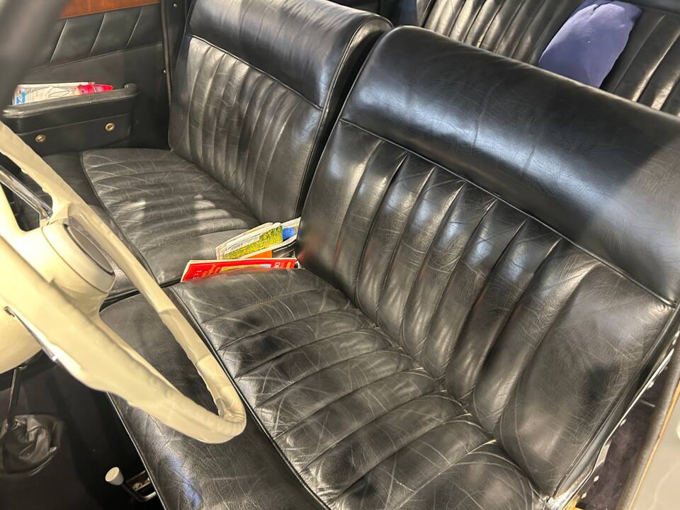 Image 19/32 of BMW 3200 S (1963)