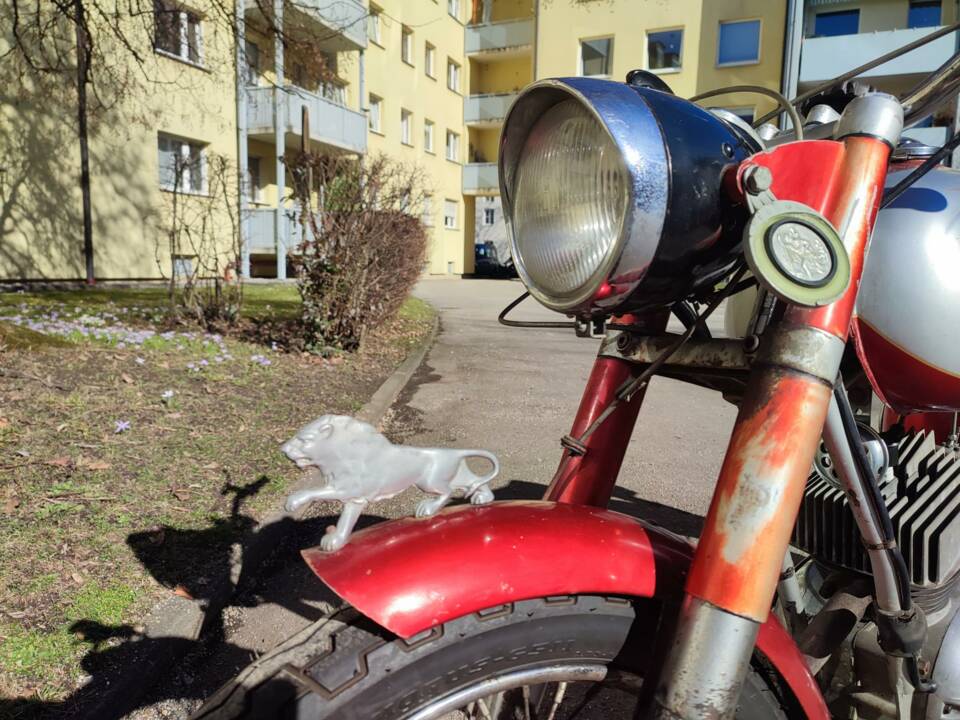 Immagine 14/49 di Benelli Nuovo Leoncino (1965)