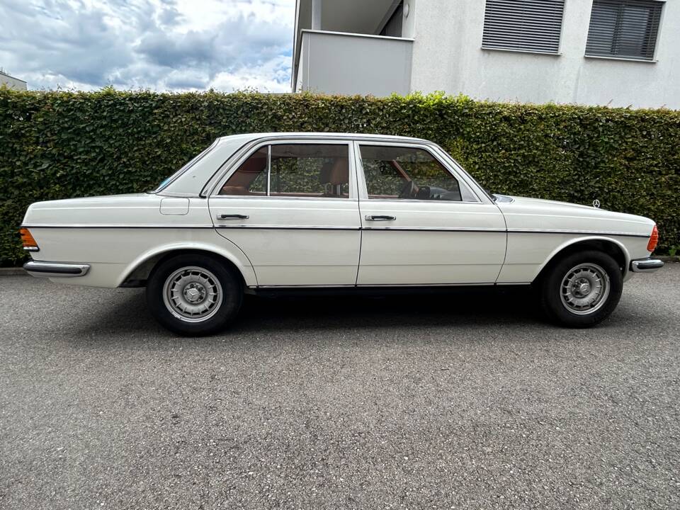 Bild 5/31 von Mercedes-Benz 280 (1978)