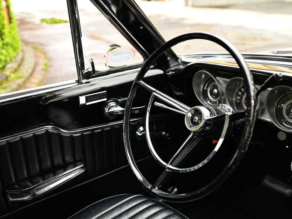 Image 48/70 of Ford Fairlane 500 (1963)
