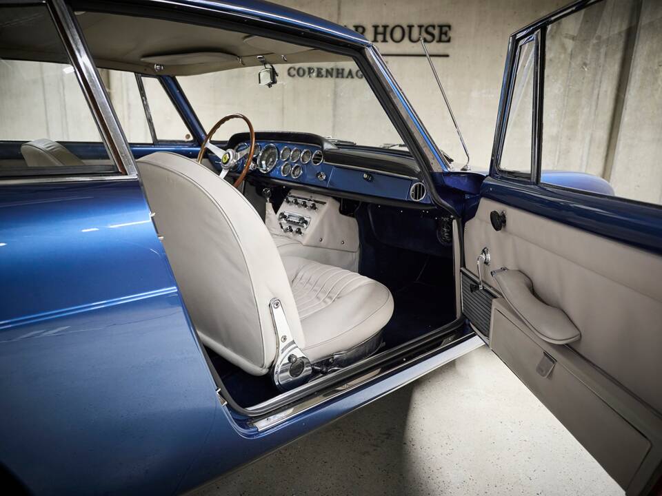 Imagen 67/100 de Ferrari 250 GT 2+2 (1963)