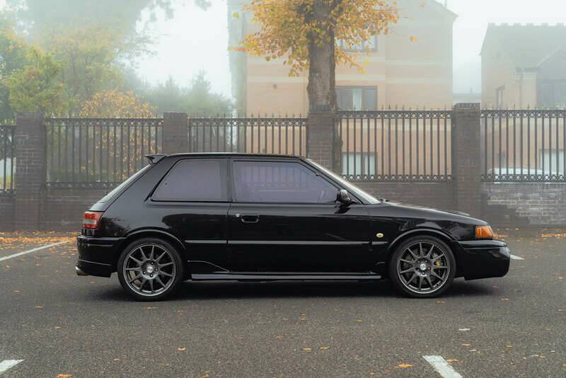 Image 5/50 of Mazda 323 GT-R (1994)