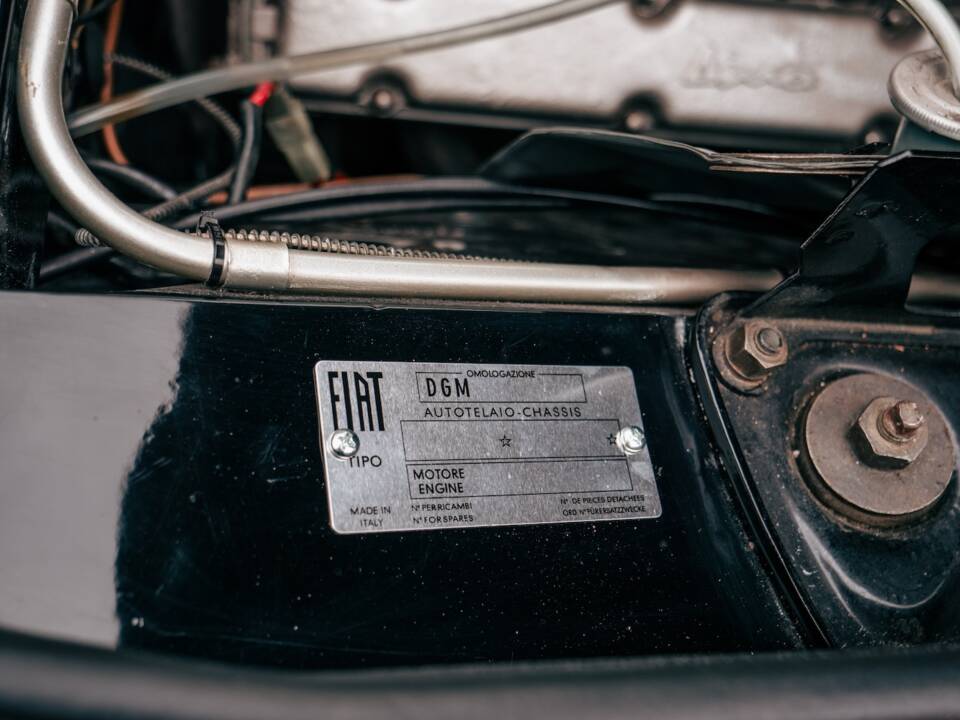 Image 48/65 of FIAT Dino Spider (1967)