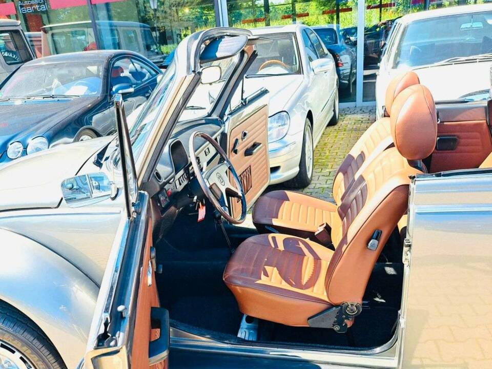 Immagine 15/20 di Volkswagen Käfer 1303 (1978)
