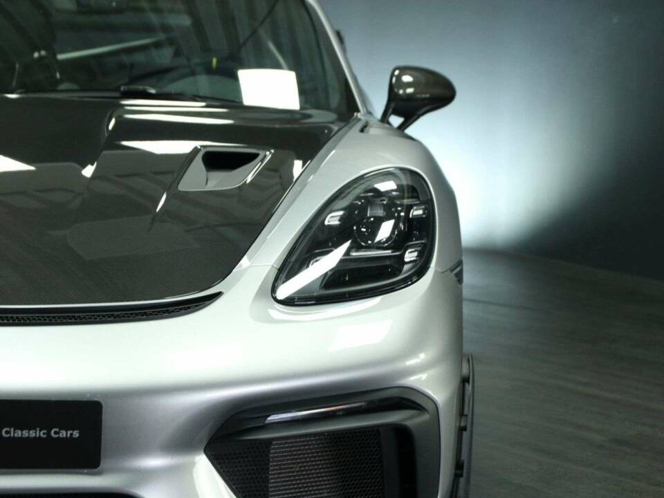 Image 39/50 of Porsche 718 Cayman GT4 RS Weissach (2023)
