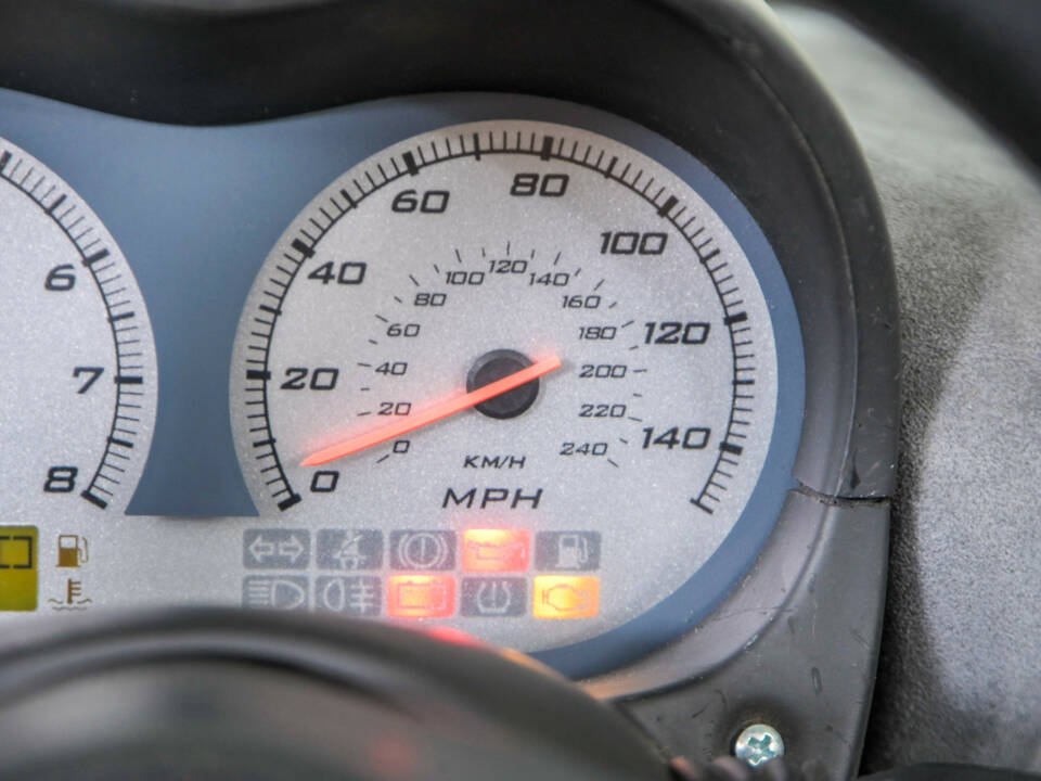 Image 17/50 of Lotus Elise (2003)