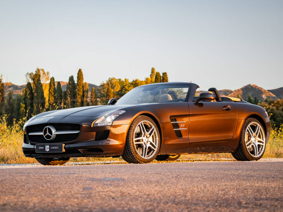 Afbeelding 48/50 van Mercedes-Benz SLS AMG Roadster (2013)