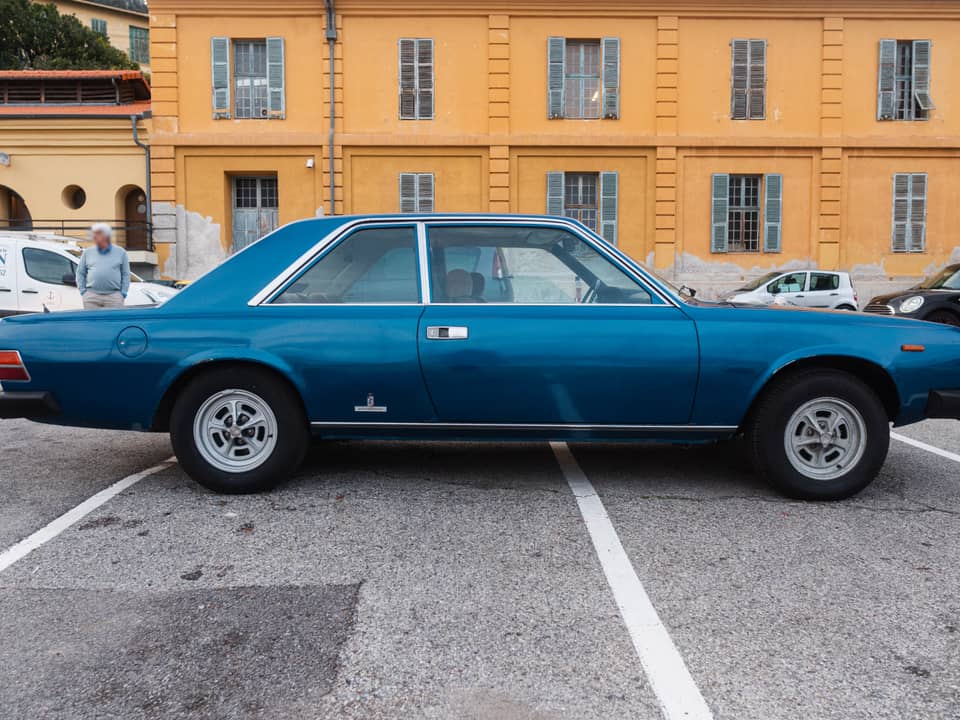 Image 16/37 of FIAT 130 Coupé (1974)
