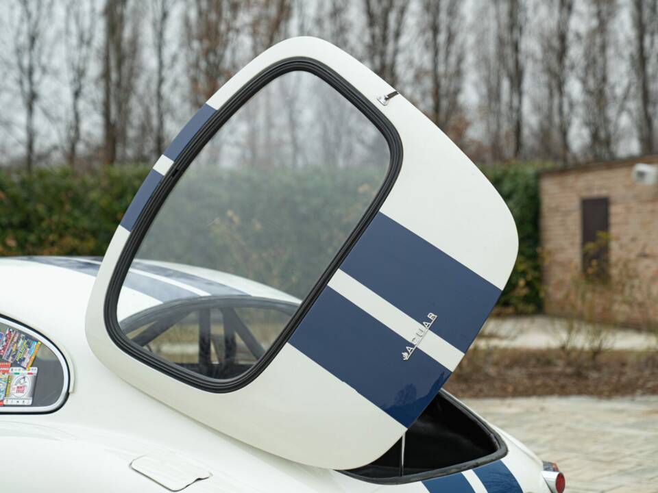 Imagen 29/50 de Jaguar E-Type 3.8 (1964)