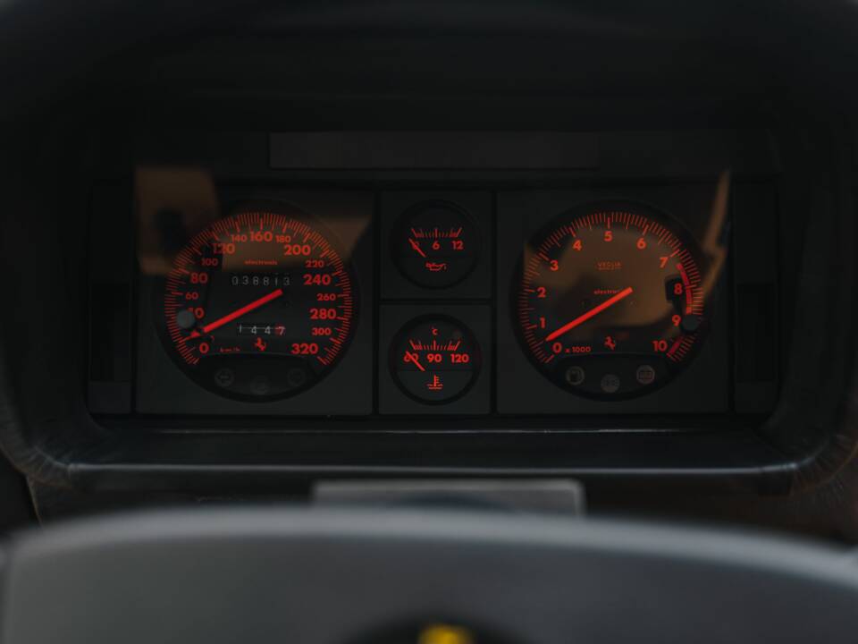 Image 33/46 of Ferrari 512 TR (1994)