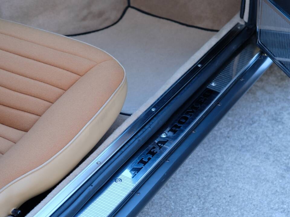 Bild 30/68 von Alfa Romeo Montreal (1973)