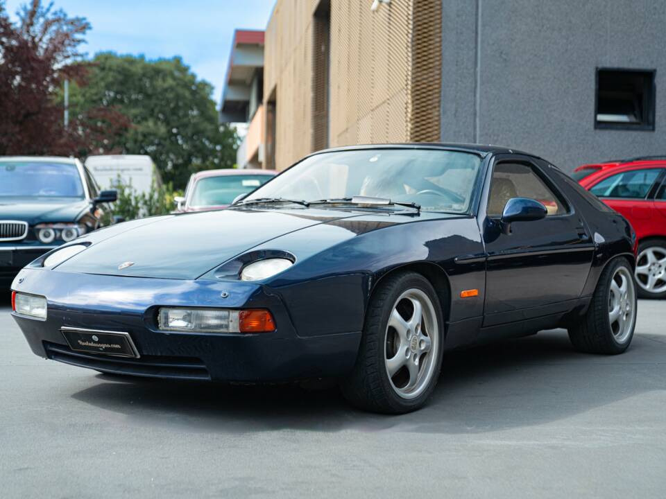 Image 1/34 of Porsche 928 (1981)