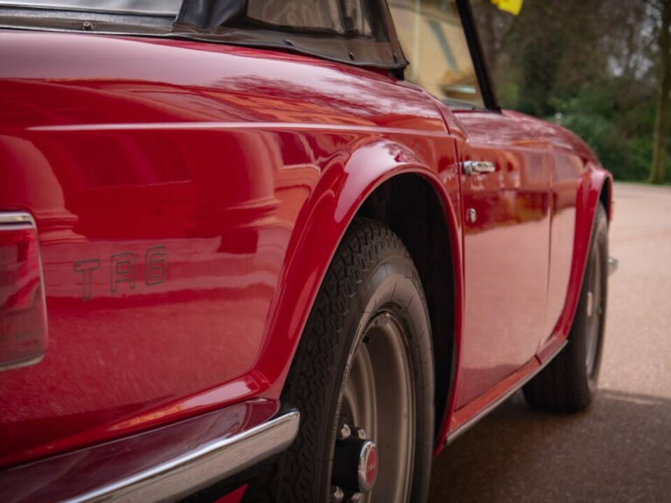 Bild 40/47 von Triumph TR 6 PI (1969)