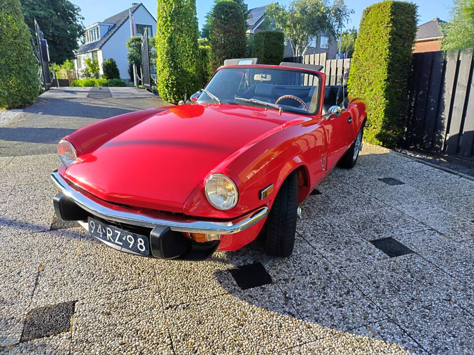 Immagine 2/27 di Triumph Spitfire 1500 (1977)
