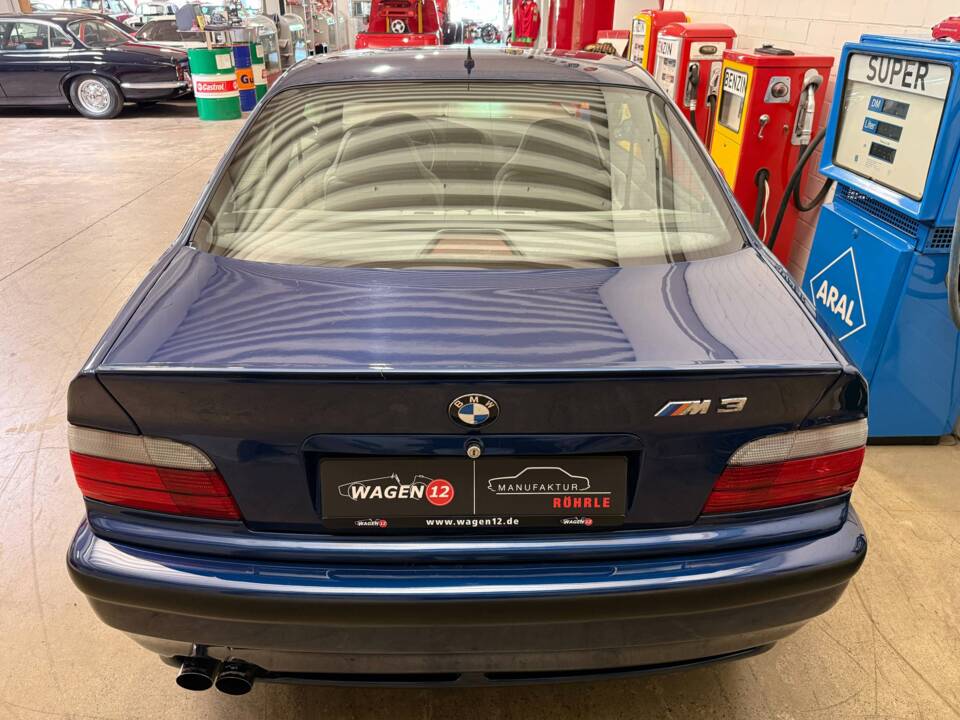 Bild 18/21 von BMW M3 (1993)