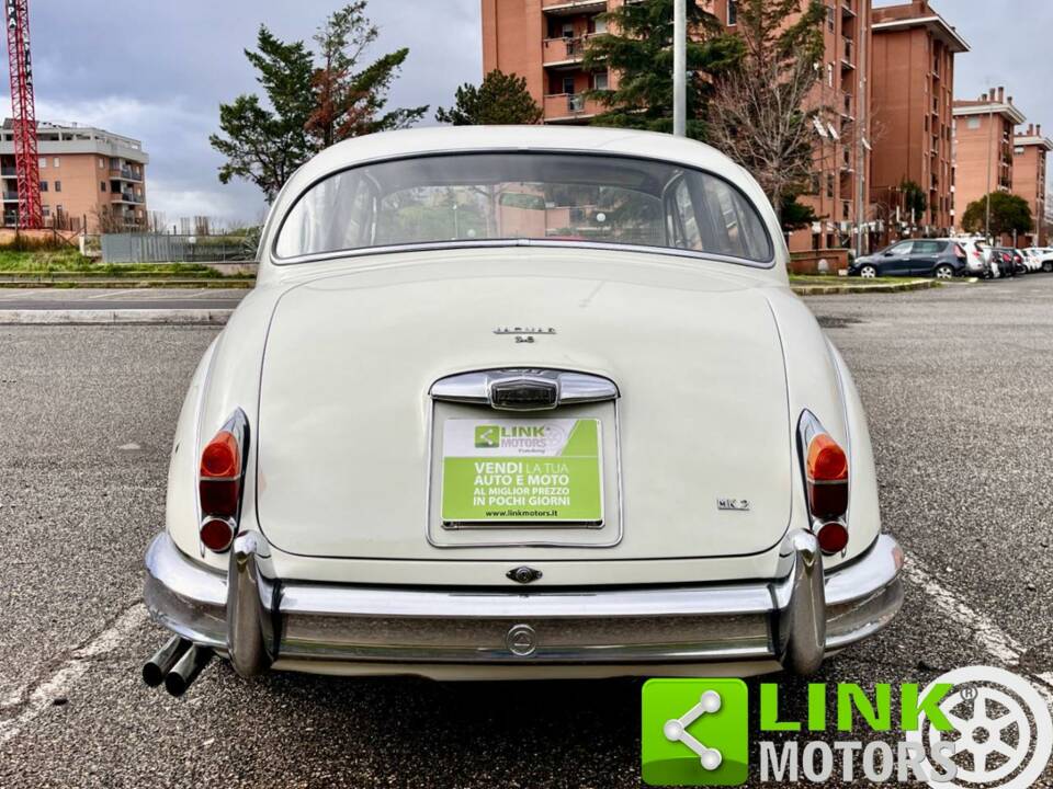 Image 7/10 of Jaguar Mk II 3.8 (1967)
