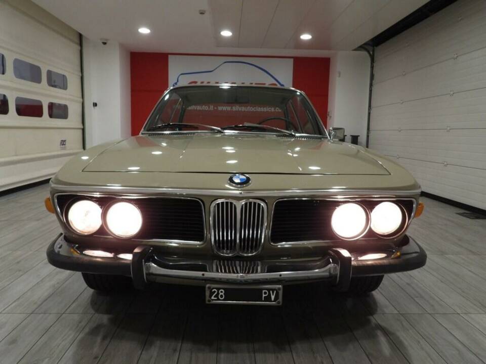 Imagen 12/15 de BMW 2800 CS (1970)