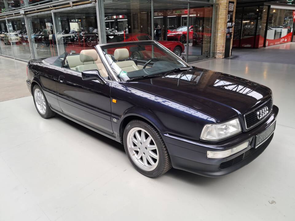 Immagine 5/24 di Audi Cabriolet 2.6 (1997)