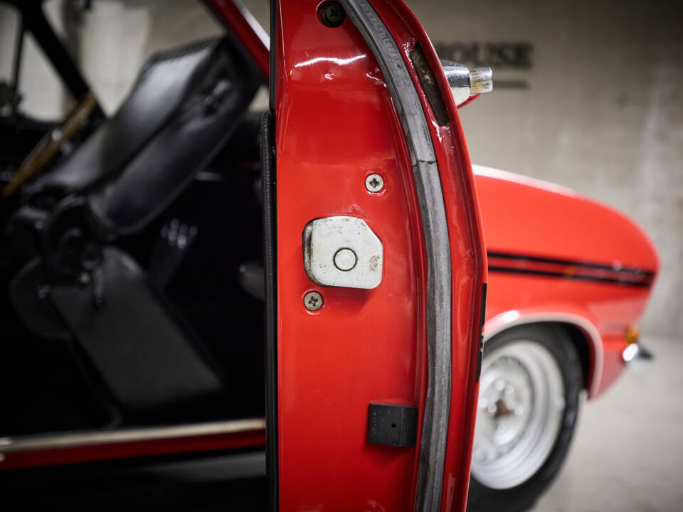 Image 65/98 de Opel Kadett 1,1 SR Rallye (1968)