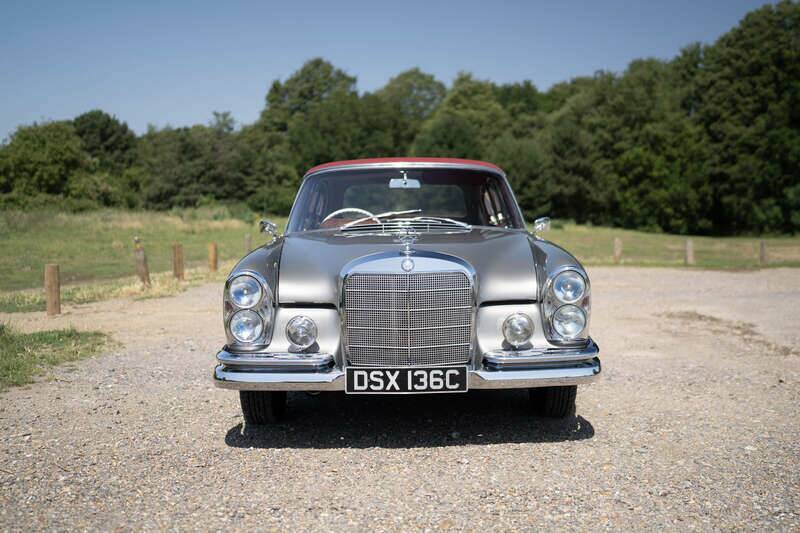 Afbeelding 17/36 van Mercedes-Benz 300 SE (1965)