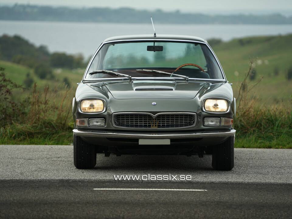 Image 4/21 of Maserati Quattroporte 4200 (1965)