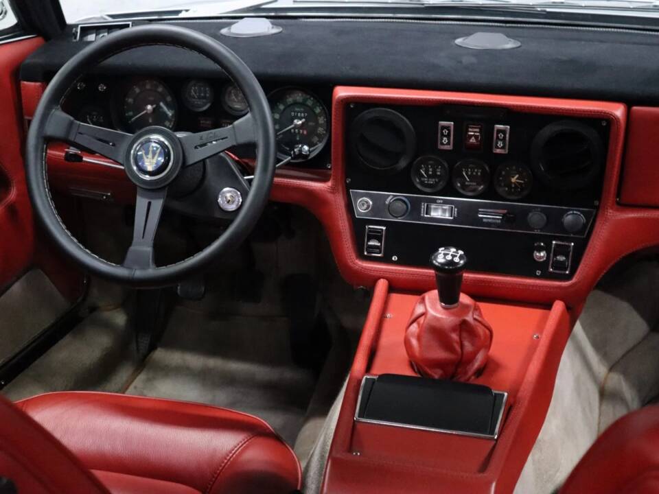 Bild 16/72 von Maserati Khamsin (1975)
