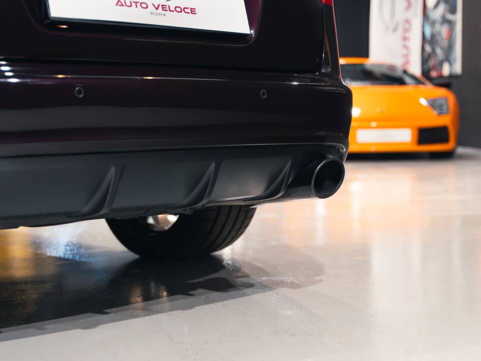 Imagen 12/36 de Audi RS6 Avant (2010)