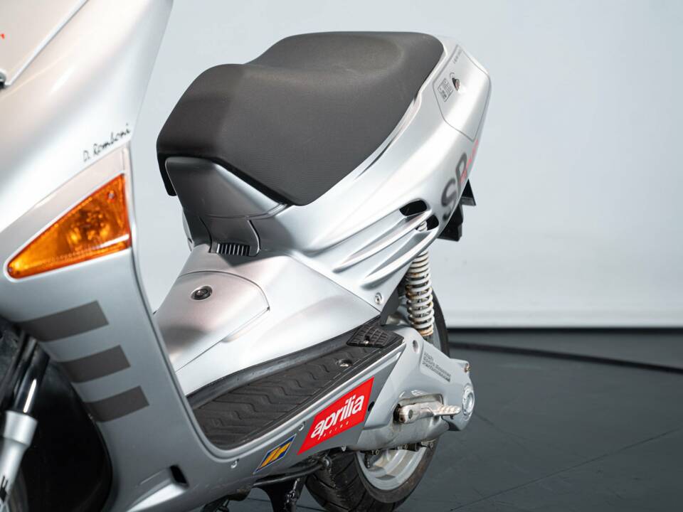 Imagen 25/26 de Aprilia DUMMY (1994)