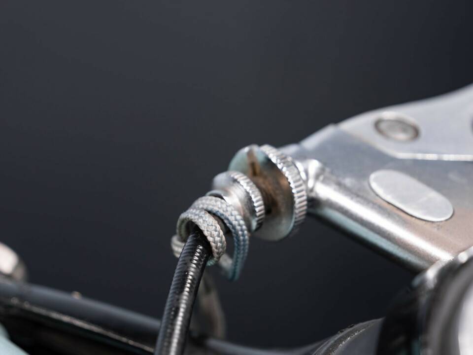 Image 38/50 of Bianchi 125 (1958)