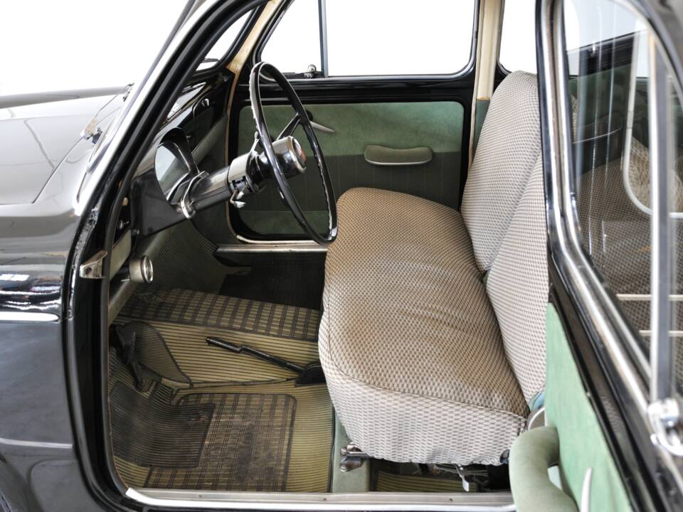 Imagen 17/37 de FIAT 1100-103 H (1959)